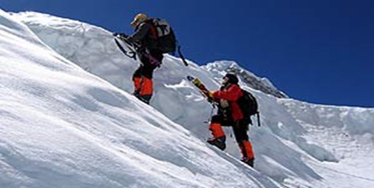 شرپای نپالی رکورددار صعود به اورست 