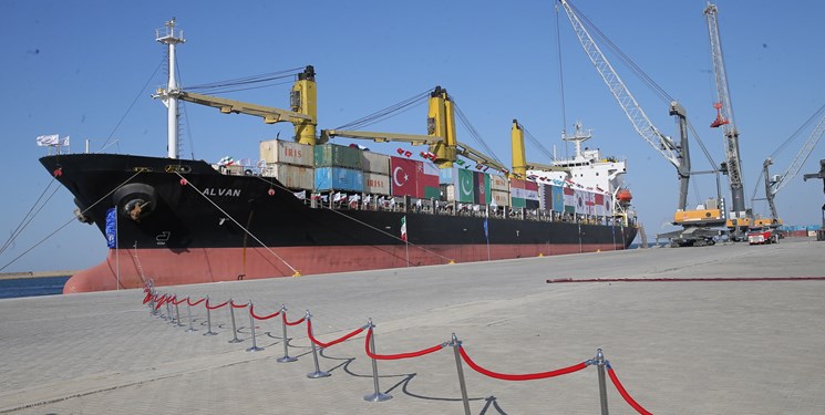  ظرفیت  پهلوگیری کشتی در بندر چابهار به 50 هزارتن افزایش یافت