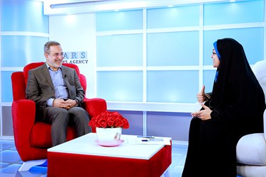 حضور وزیر آموزش و پرورش در خبرگزاری فارس
