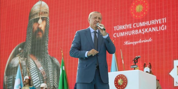 اردوغان: اگر مسلمانان قوی نباشند، غرب یک روز هم آنها را زنده نمی‌گذارد
