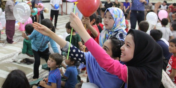 ۵۵۰ نقطه تهران میزبان لبخند کودکان/ ۲۲۰ روحانی و مداح در کاروان جشن عید‌ غدیر