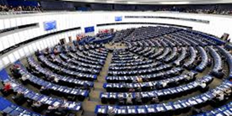 راست‌گرایان گام به گام به تصاحب کرسی‌های پارلمان اروپا نزدیکتر می‌شوند