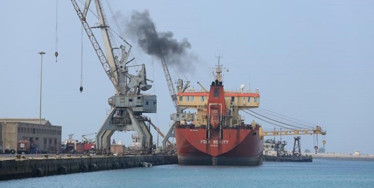 کشتی‌های جنگی سعودی، مانع ورود 4 کشتی به الحدیده یمن شدند