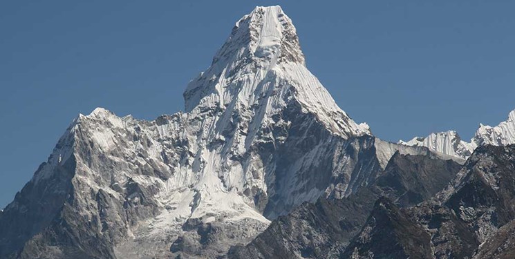 رکورددار صعود بدون اکسیژن به اورست چه کسی است؟+ عکس