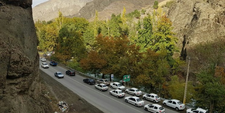 ‌‌آزادراه قزوین-کرج پرترافیک‌ترین جاده/ محدودیت تردد در هراز و کندوان