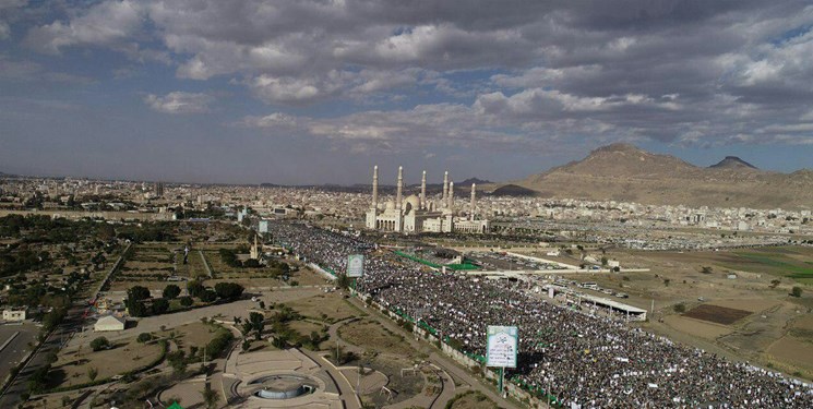 میلیو‌ن‌ها یمنی میلاد پیامبر اعظم(ص) را جشن گرفتند+عکس