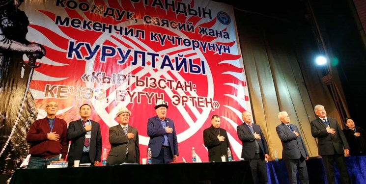 لغو مصونیت سیاسی «آتامبایف» توسط پارلمان قرقیزستان