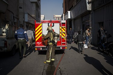  آتش سوزی در انبار کالا در خیابان امیرکبیر تهران