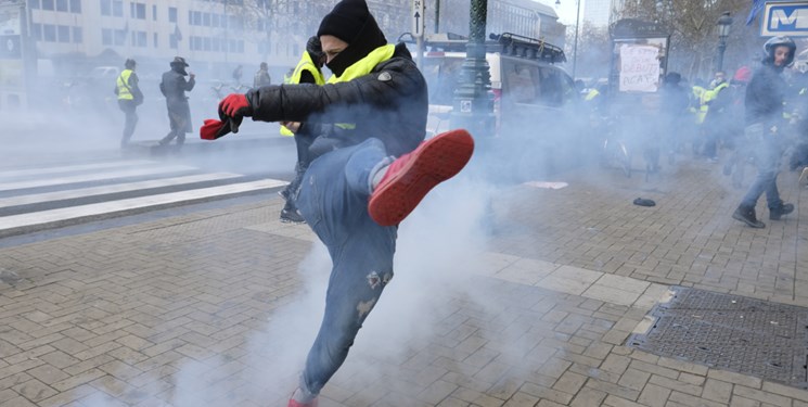450 نفر در اعتراضات جلیقه زردها در بروکسل دستگیر شدند