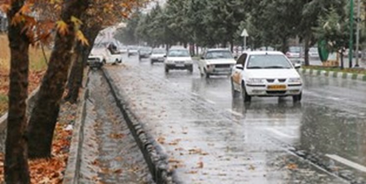 رعایت سرعت مجاز و فاصله طولی مهمترین فاکتور رانندگی در روزهای بارانی 