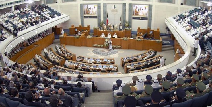 لغو عضویت دو نماینده پارلمانی معارض کویت