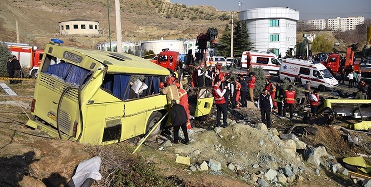 ترخیص ۶ مصدوم حادثه اتوبوس دانشجویان دانشگاه آزاد اسلامی