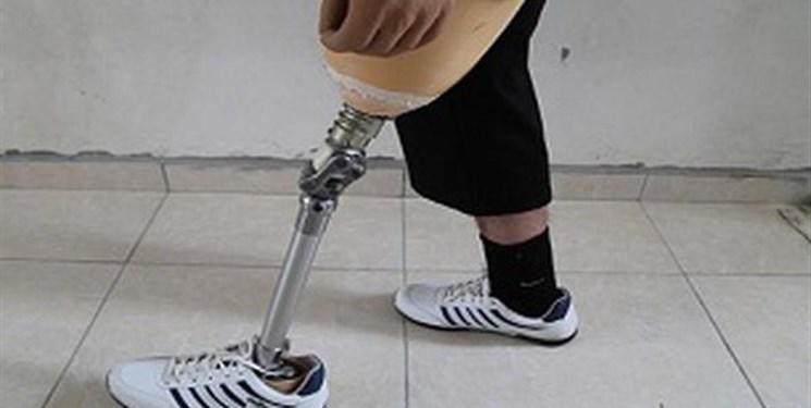 «ربات اسکلت بیرونی» درمانگر بیماران فلج پا شد