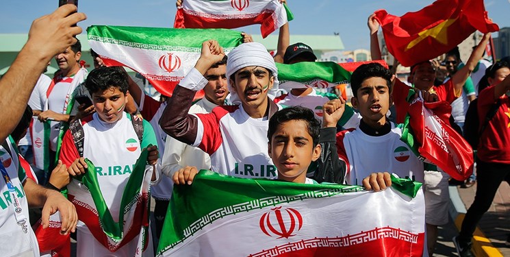 نحوه توزیع سکوهای آزادی برای تماشاگران در دیدار ایران-عراق از زبان خبرنگار عراقی