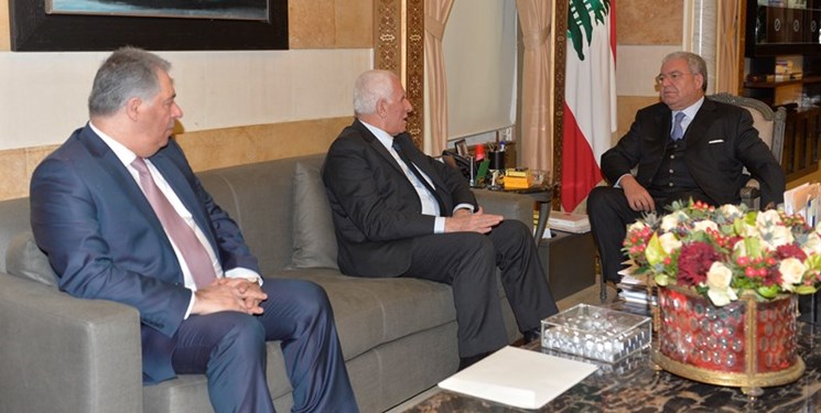  دیدار عضو «فتح» با وزیر کشور لبنان/عباس به نشست بیروت نمی‌آید