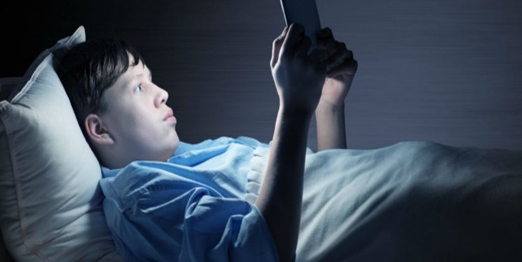 تشدید نگرانی‌ها در مورد استفاده کودکان از موبایل