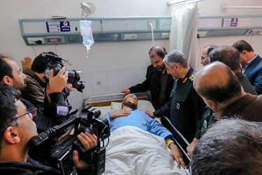 دیدار سردار جعفری با خانواده شهدا و مجروحین حادثه تروریستی زاهدان