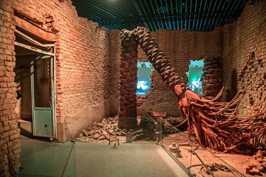 تالار حیرت و حقانیت در باغ موزه دفاع مقدس