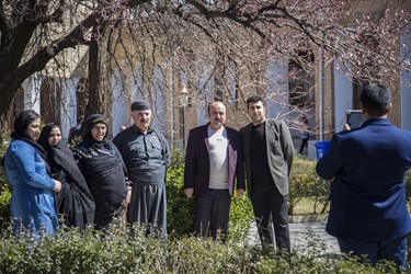 گردشگران نوروز در خانه کرد سنندج