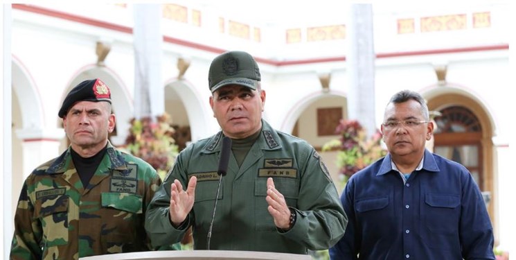 وزیر دفاع ونزوئلا: بولتون برای من پیام فرستاده است