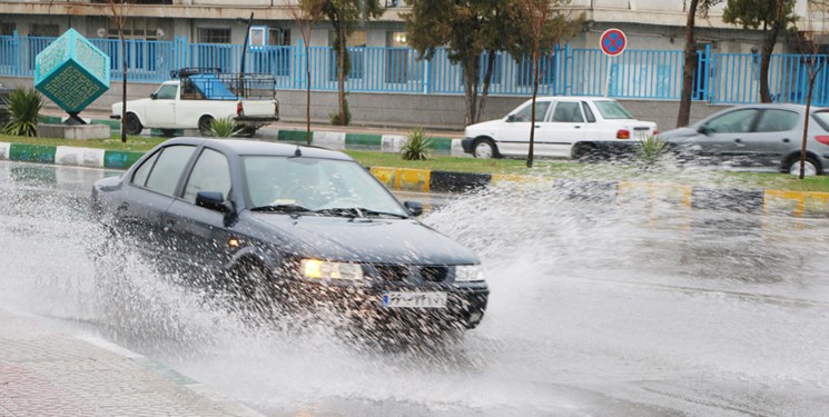 اقدامات لازم در تهران برای مقابله با حوادث ناشی از بارش باران انجام شد