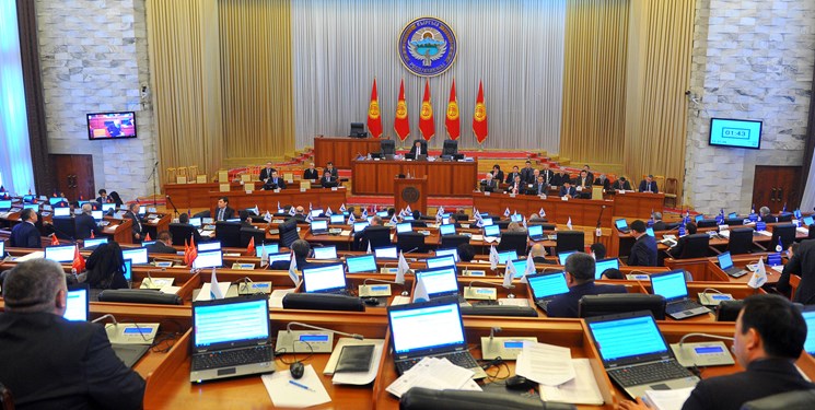حذف مصونیت سیاسی رئیس جمهور قرقیزستان