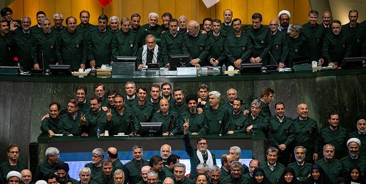 ولت: نمایندگان مجلس ایران با سپاه اعلام همبستگی کردند