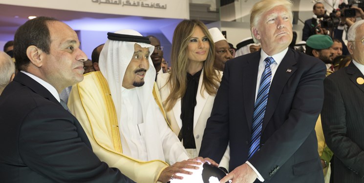 المانیتور: ترامپ تلاش‌ها برای تشکیل ناتوی عربی را تشدید کرده است