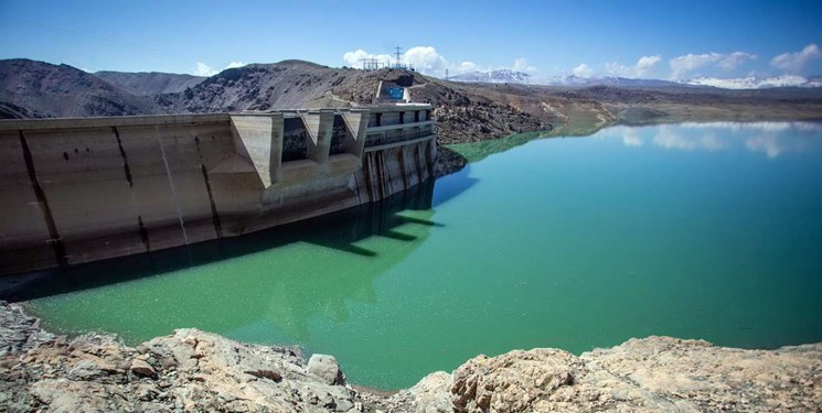 زاینده‌رود از فردا زنده می‌شود/ تصمیمی برای جاری بودن رودخانه در نوروز گرفته نشده است