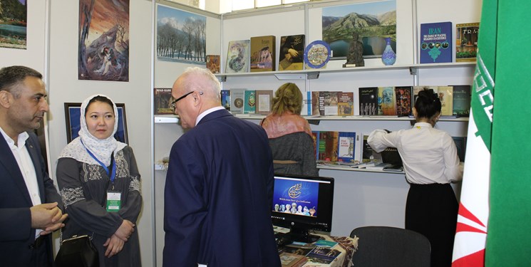 نمایشگاه کتاب قزاقستان+تصاویر