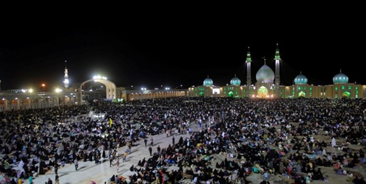 برنامه‌های مسجد جمکران در ماه مبارک رمضان/ اجتماع عظیم یاوران حضرت خدیجه(س)
