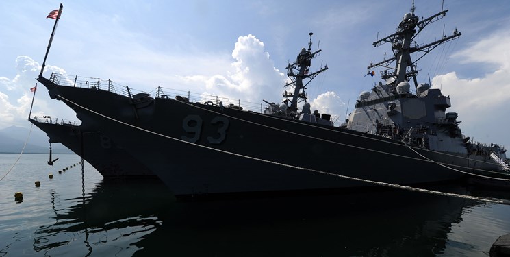 چین به حضور دو کشتی جنگی آمریکایی در دریای چین جنوبی واکنش نشان داد