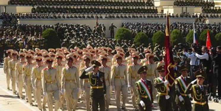 رژه نیروهای مسلح تاجیکستان و  روسیه در «دوشنبه»