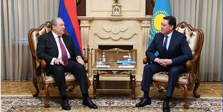 تاکید ارمنستان و قزاقستان بر تقویت روابط دوجانبه