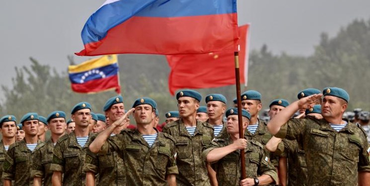 کرملین خروج نظامیان روسی از ونزوئلا را تکذیب کرد