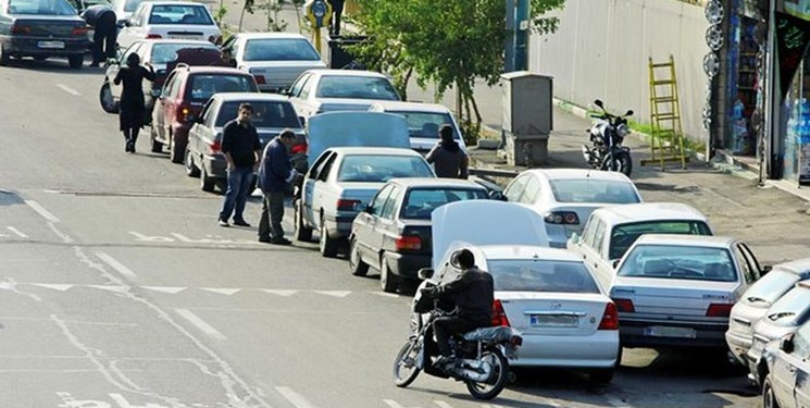 پارکینگ‌‌های نیمه کاره بوشهر و  جریمه‌‌ای که به حساب  رانندگان ثبت می‌شود!+عکس