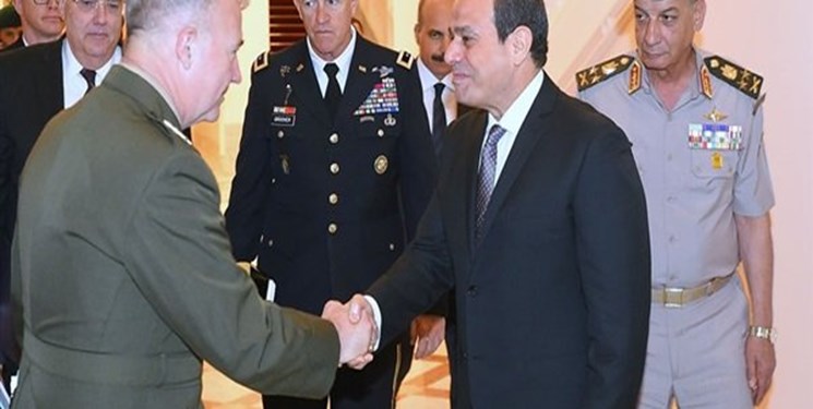 دیدار فرمانده تروریست‌های «سنتکام» با ژنرال السیسی