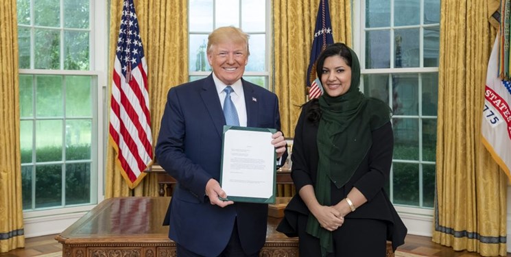 سفیر جدید سعودی استوارنامه خود را به ترامپ داد