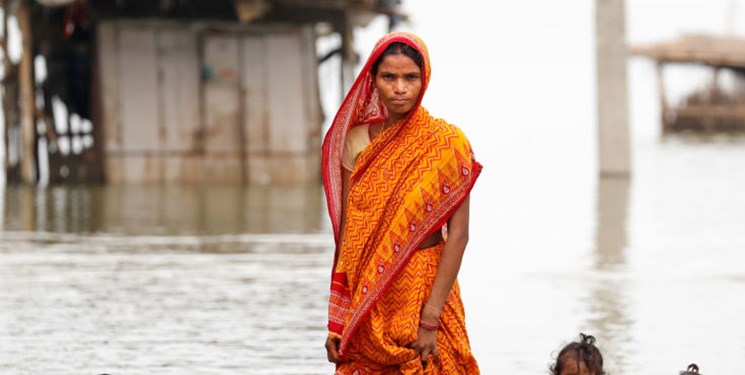 سیل در هند زندگی  هزاران نفر را مختل کرد 