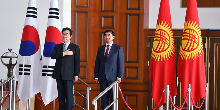 نخست وزیر کره جنوبی وارد قرقیزستان شد + عکس