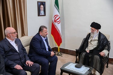 دیدار نایب رئیس دفتر سیاسی حماس با رهبر انقلاب اسلامی