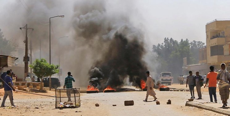 سودان | استمرار تظاهرات مردمی و تعطیلی مدارس تا اطلاع ثانوی