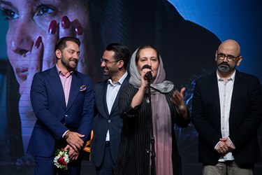حبیب رضایی، آزیتا موگویی، محمد جواد آذری جهرمی و بهرام رادان  در  مراسم اختتامیه جشنواره فیلم سینما تورز