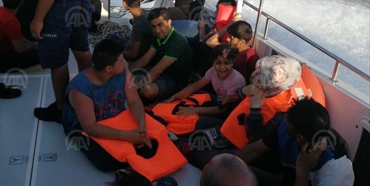 غرق کشتی مهاجران سوری، عراقی و فلسطینی در دریای اژه