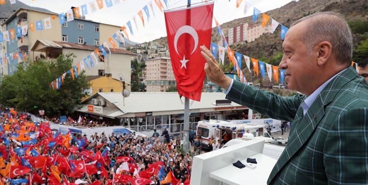 اردوغان: با وجود تهدید‌های غرب، از حقوق خود در شرق مدیترانه دفاع می‌کنیم