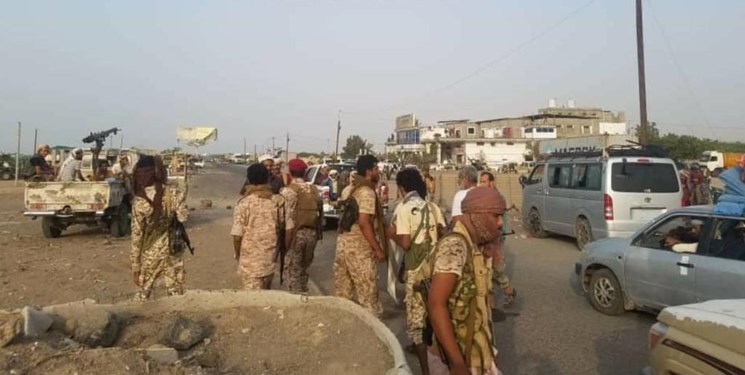 جنوب یمن | حمله نیروهای متحد امارات به نیروهای «هادی» و متحد ریاض