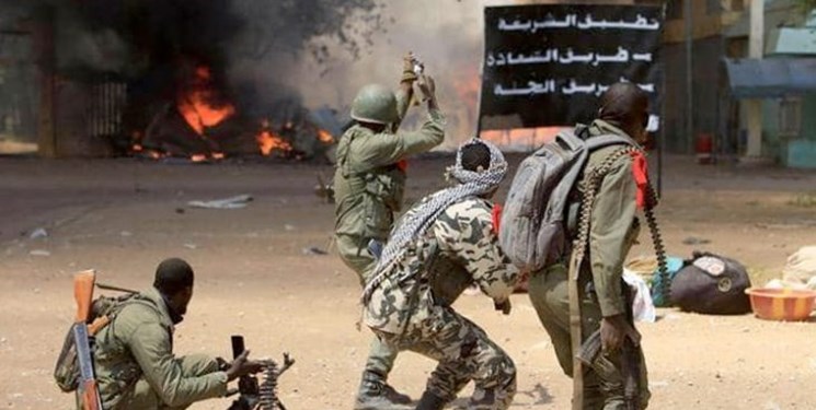 کشته شدن ۲۵ نظامی و ۱۵ فرد مسلح در درگیری‌های مالی