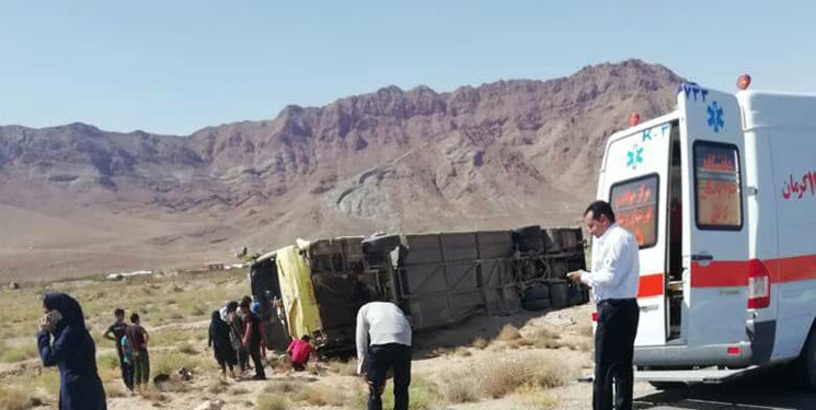 عدم توانایی در کنترل اتوبوس بنز حادثه آفرید