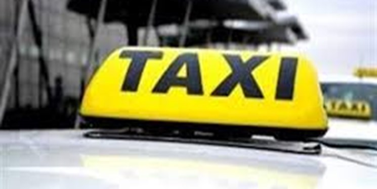 توقیف تاکسی با 224 فقره تخلف رانندگی در مسیر گرمسار- میامی