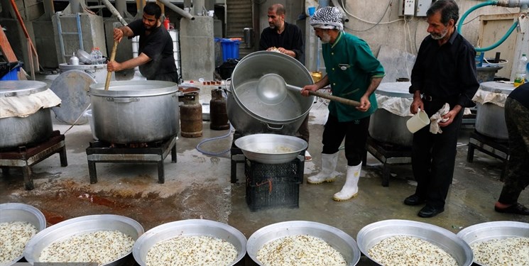 اسکان و تغذیه 100 هزار نفر در 34 موکب استان سمنان